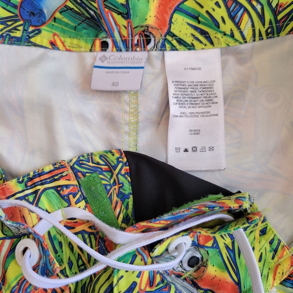 Rare Columbia PFG Swim Shorts with Bottle Opener Size 40 Bright multi color - Picture 2 of 7